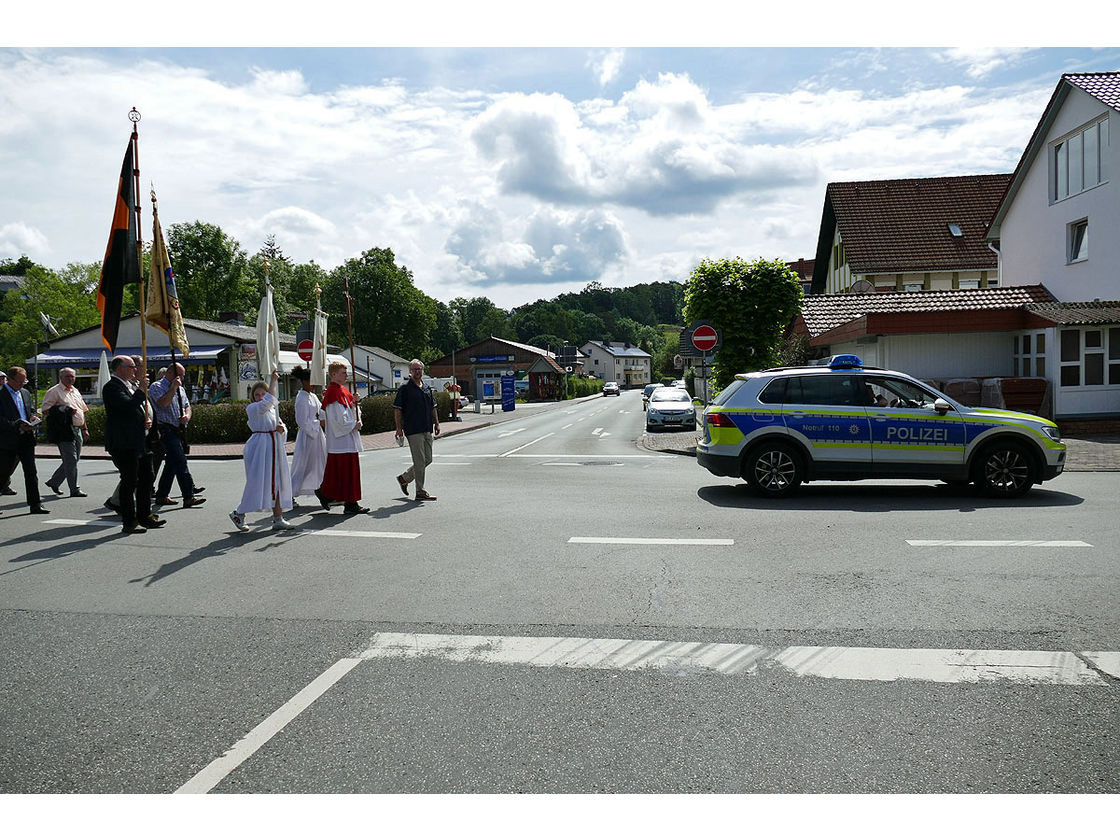 Bittprozession am Pfingstmontag (Foto: Karl-Franz Thiede)